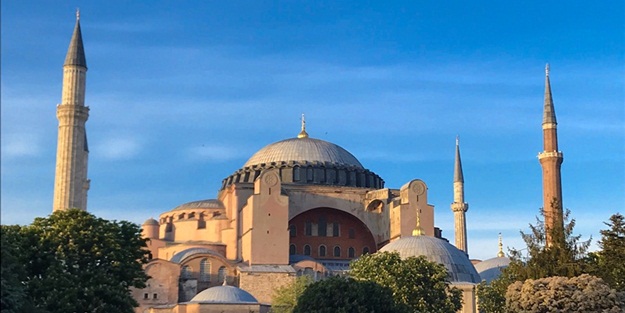 Yarın Ayasofya Camii'nde okunacak! İşte Fetih Suresi'nin anlamı