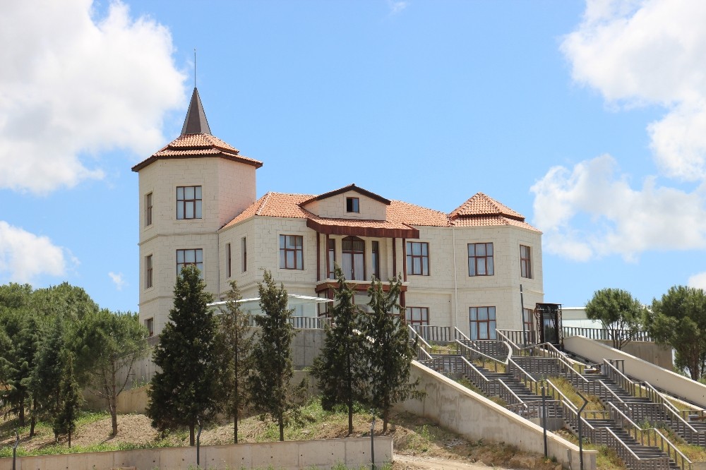 (YARIN) Başvekil Menderes’in yaşadığı tarihi konak yeniden canlandı 