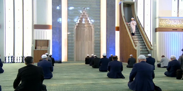 Yarın cuma namazı saat kaçta kılınacak? 21 Mayıs il il cuma namazı vakitleri