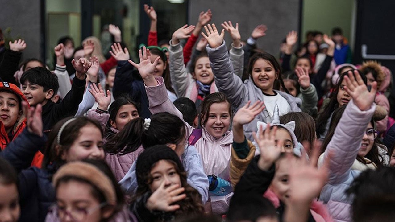 Yarın okul var mı? 28 Ekim okullar var mı?