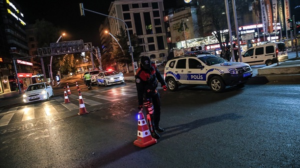 Yarın sokağa çıkma yasağı var mı? 19 Mayıs sokağa çıkma yasağı olur mu?