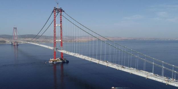 Yarınki Cumhuriyet gazetesinden manşeti bekliyoruz!