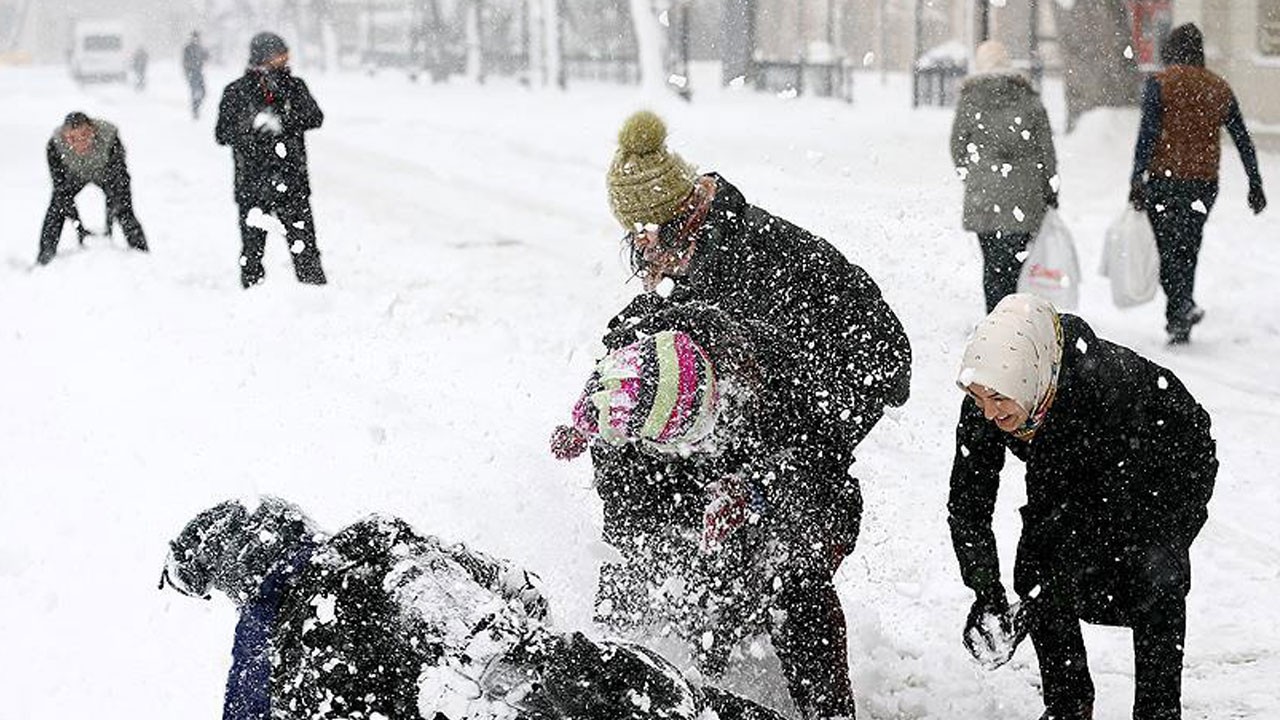 Yarıyıl tatili uzar mı? İstanbul’da tatil uzayacak mı?