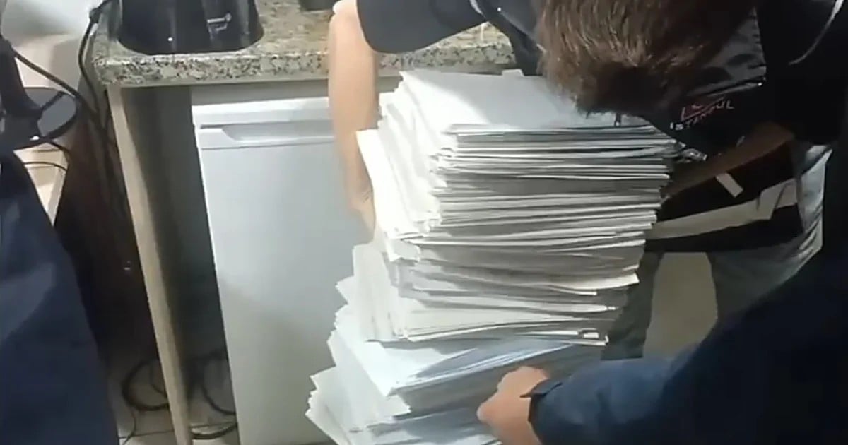 Yaş sebze soruşturmasında hayatta olmayan 49 kişi adına 2,5 milyon liralık makbuz tespiti