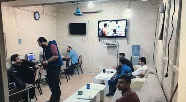 Yasa dışı bahis çetesi çökertildi!