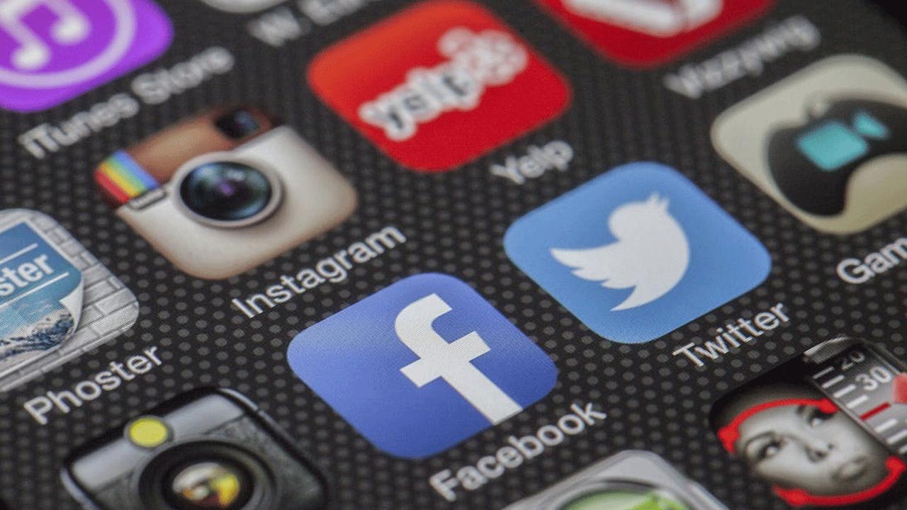 Yasa kabul edildi: 16 yaş altına sosyal medyayı yasakladılar!