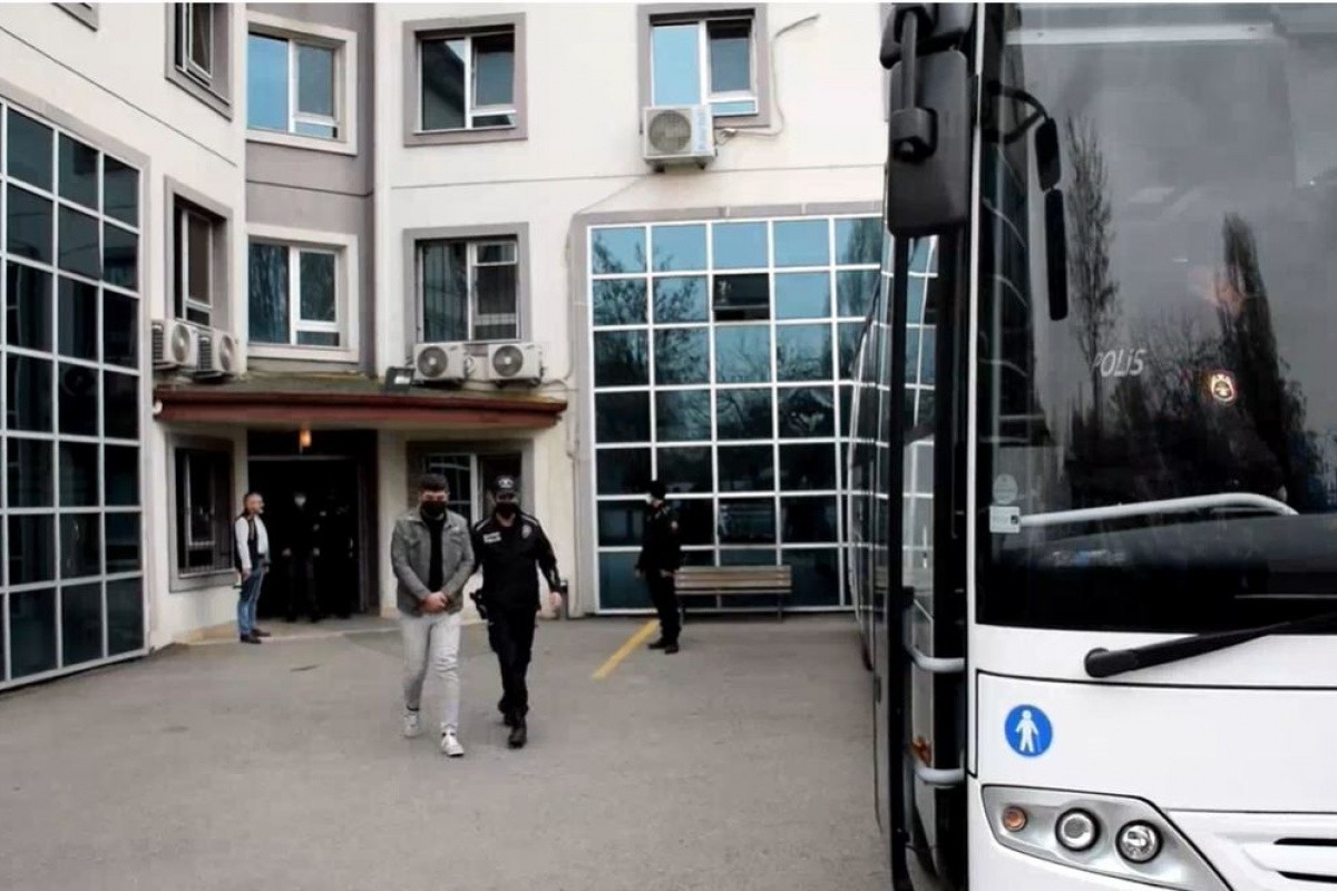 Yasadışı sanal bahis çetesine operasyon: 20 gözaltı