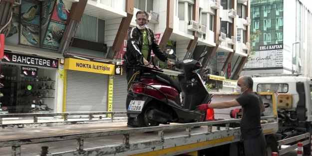 Yasağa rağmen sokakta turlarken yakalandı