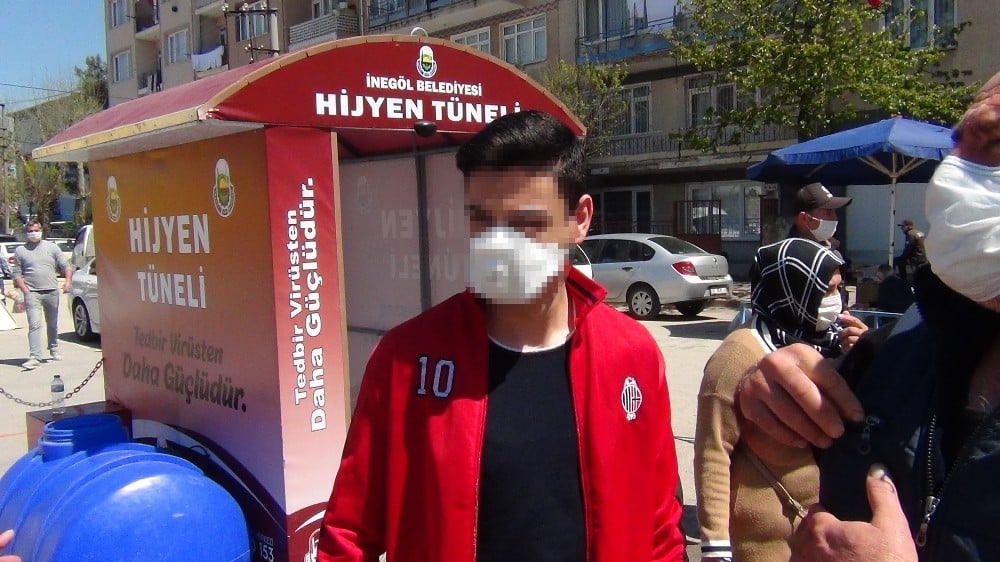 Yasağa uymayanlar kameraya böyle yakalandı 