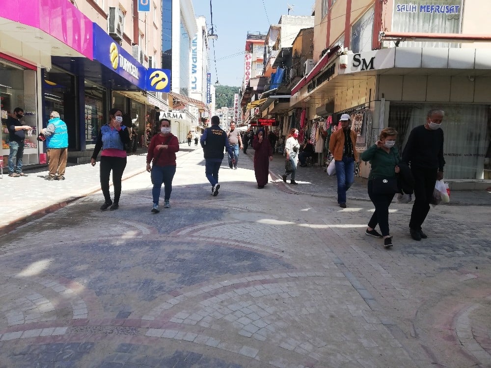 Yasağın ardından Aydın sokakları hareketlendi 