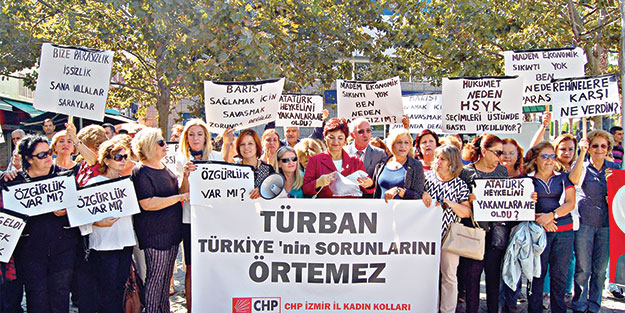 Yasakçı yobazlar ‘örtü’ye ayaklandı