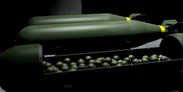 Yasaklı silah polemiği büyüyor! Rusya: ABD Ukrayna'ya misket bombası verirse bizde kullanırız