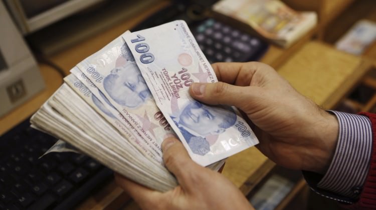 Yasal takibe alınanların sayısı azaldı