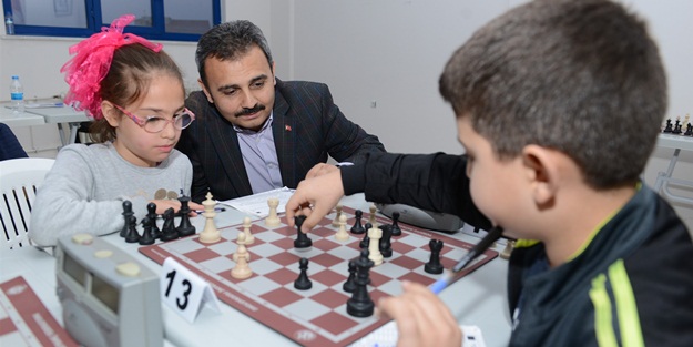 Yaşayan değer Muzaffer Külcü Satranç Turnuvası sona erdi
