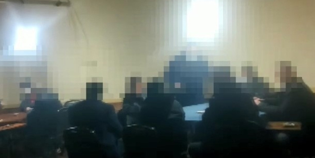 Yasayı delen mekana polis baskını
