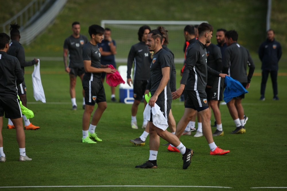 Yasir Subaşı çalışmalara başladı 