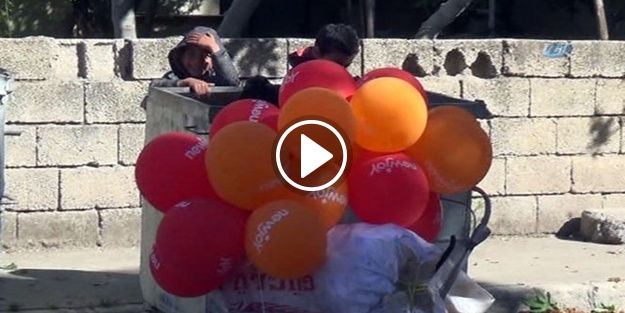 Yaşıtları 'bayram'larını kutlarken onlar çöp topladılar!
