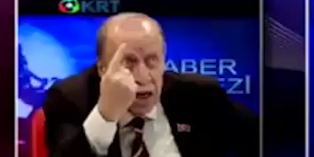 O isim önce senaryo yazdı sonra da ağladı...