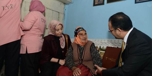 ‘Yaşlanıyoruz yalnızlaşıyoruz’