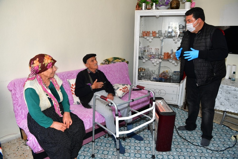 Yaşlı çift çareyi Başkan Çetin’i aramakta buldu 