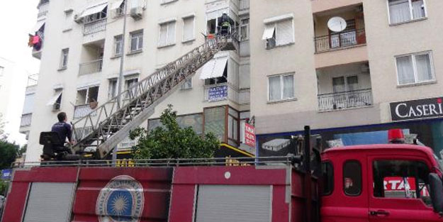 Yaşlı kadın, tek başına yaşadığı evde yaralı bulundu