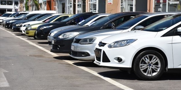‘yaşlı otomobiller’ daha çok satıyor