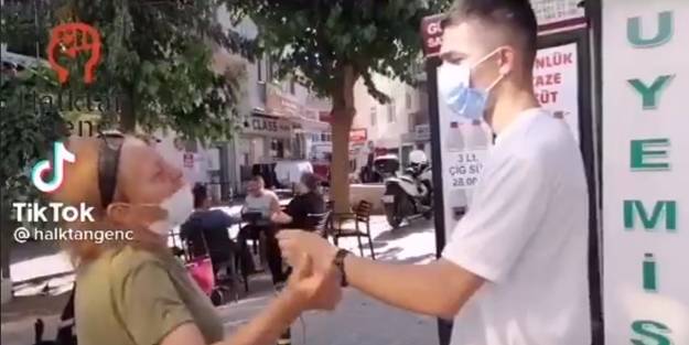 Yaşlı vatandaştan genç muhabire müthiş Erdoğan cevabı! Hiç bir şey diyemedi