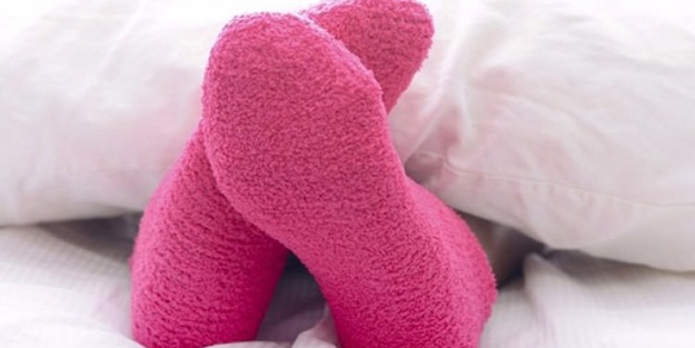 Yatmadan yün çorap giyerseniz...