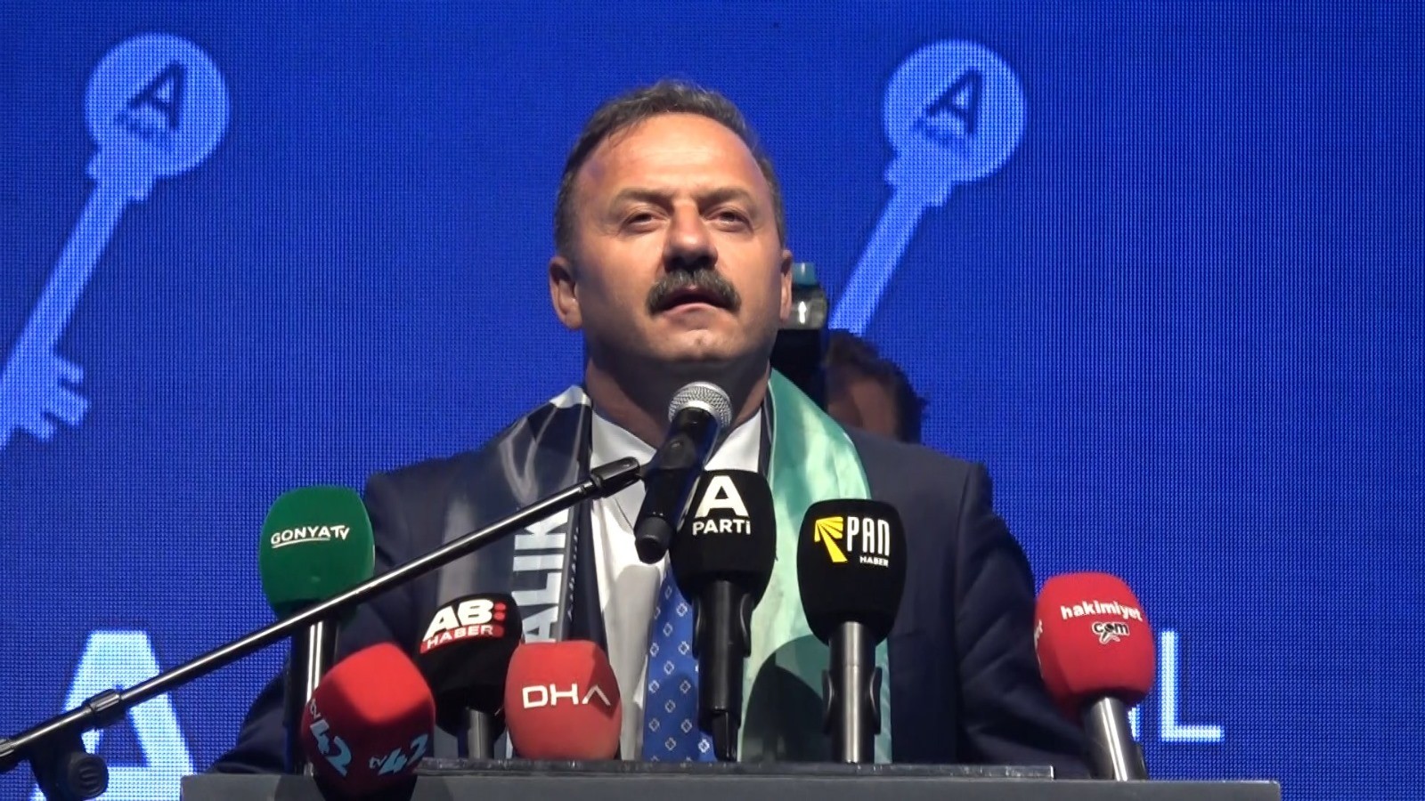 Yavuz Ağıralioğlu’ndan çarpıcı AK Parti açıklaması: Biz sizi sevdik siz de CHP’yi yenmeyi sevdiniz!