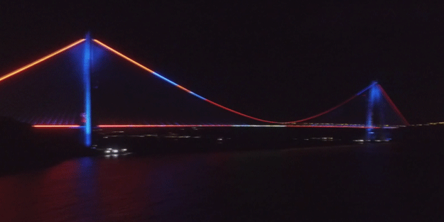 Yavuz Sultan Selim Köprüsü geceleri bir başka güzel