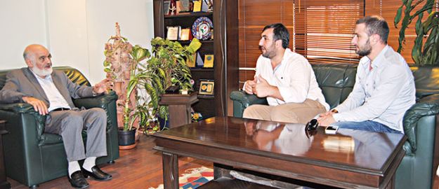 Yavuz Sultan Selim Gençlik Derneği’nden Akit’e ziyaret