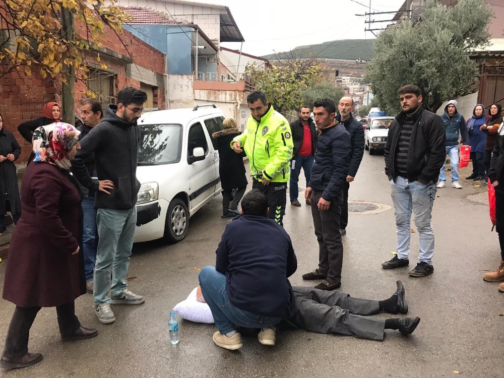 Yayaya çarpan otomobilin sürücüsü baygınlık geçirdi 