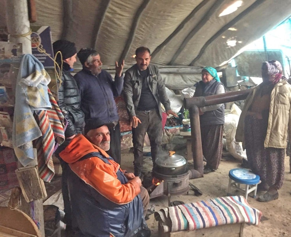 Yaylacıların yardımına Büyükşehir Belediyesi yetişti 