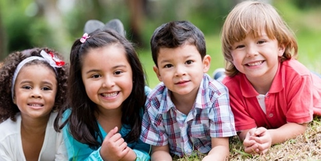 Yaz aylarında çocuk giyiminde nelere dikkat etmeli?