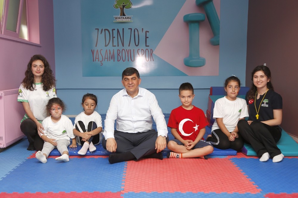 Yaz döneminde spor merkezine büyük ilgi 