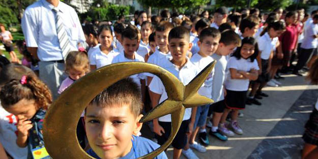 Yaz tatili süresi 20 gün kısaltılacak mı? MEB'den flaş açıklama