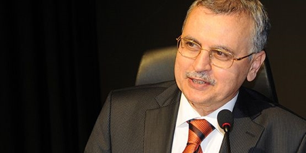 Yazar Ahmet Akgündüz'den çok tartışılacak Yaşar Kemal yorumu