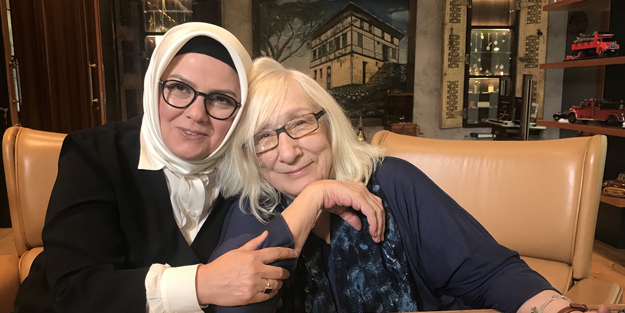 Yazar Alev Alatlı, taşı gediğine koydu! 'Trump'ın ABD'sinde çocuk mu doğurulur?'