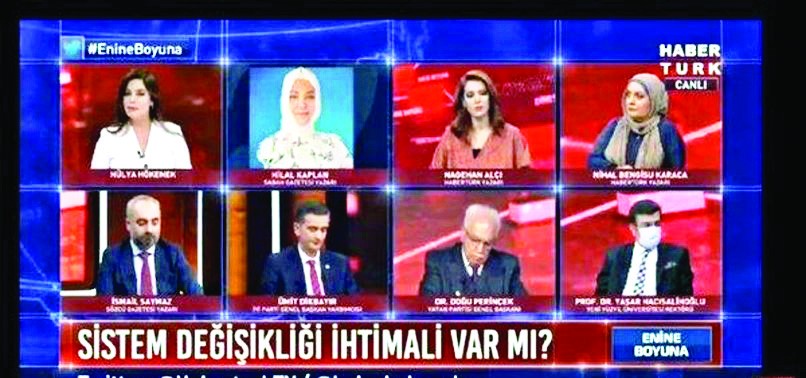 Yazar Hilal Kaplan maskelerini düşürdü!