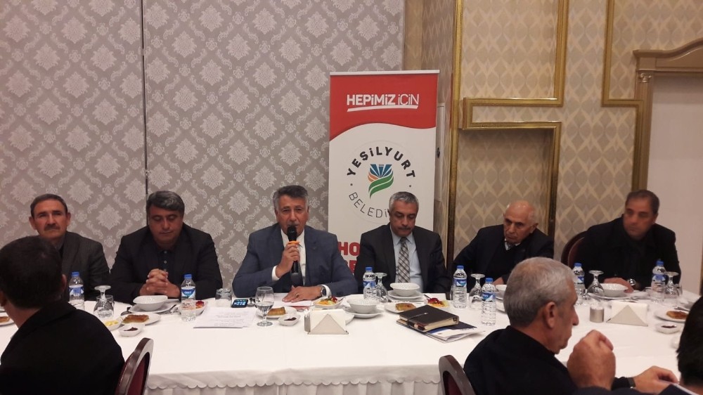Yazıhan’da muhtarlar bir araya geldi 