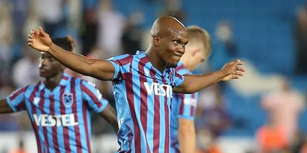 Yazık! Yana yana kendine kulüp arıyor...