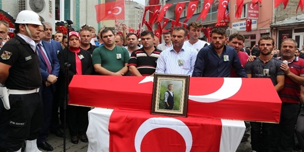 Yazıklar olsun.. Şehit Eren'in adını kullanarak dolandırdılar