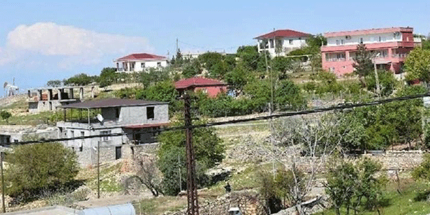 Yazları 9, kışları 20 ailenin yaşadığı bu köyden petrol fışkırıyor!