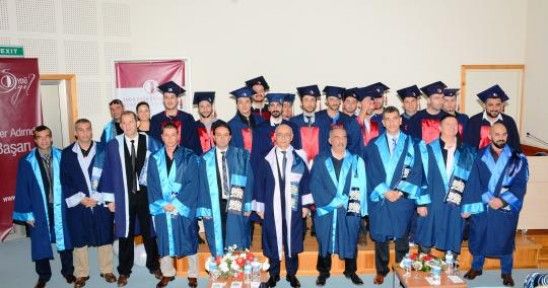 YDÜ Beden Eğitimi Spor Yüksekokulu mezunları diplomalarını aldı