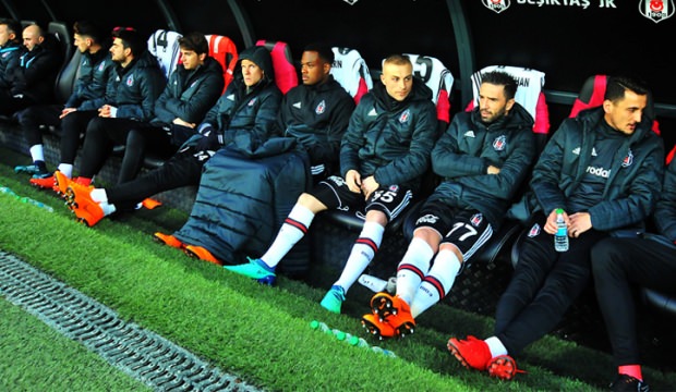 'Yedek kaldığı için mutsuz'