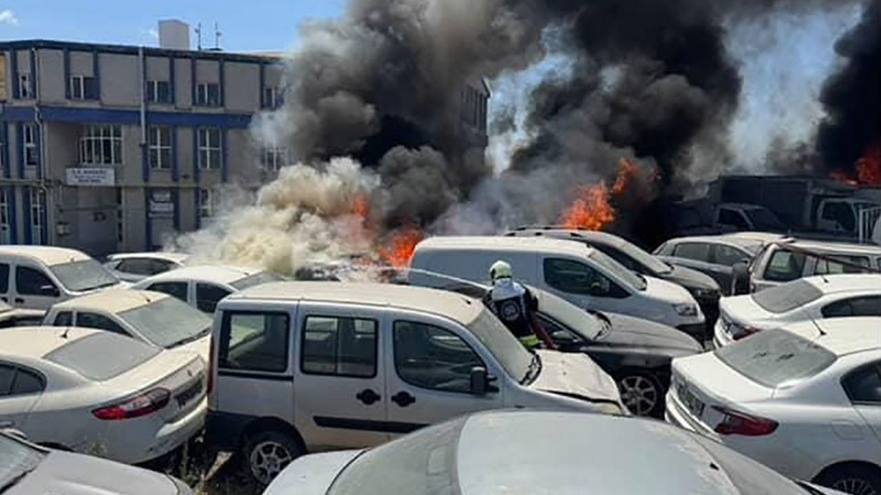Yediemindeki araçlar alev alev yandı