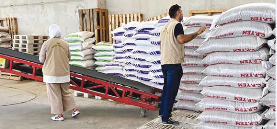 Yem satış bayilerinde fiyat ve son kullanma tarihi denetimi