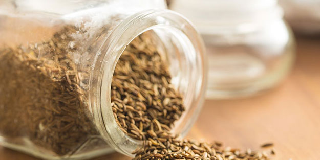 Yemeğe bir kaşık atmak yetiyor! Faydaları saymakla bitmiyor