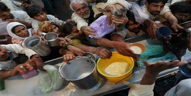 Yemek beğenmeyenlerin dikkatine... Dünyada 795 milyon insan aç!