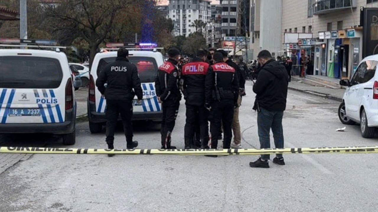 Yemek servisi açmayan çalışanlara kurşun yağdırıp 6 kişiyi vurdular